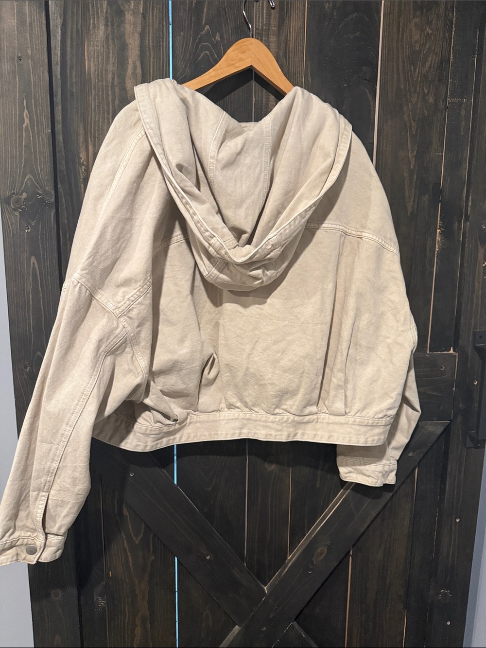 Cropped Beige Hooded Denim Jacket for Women - Picture 4 of 5